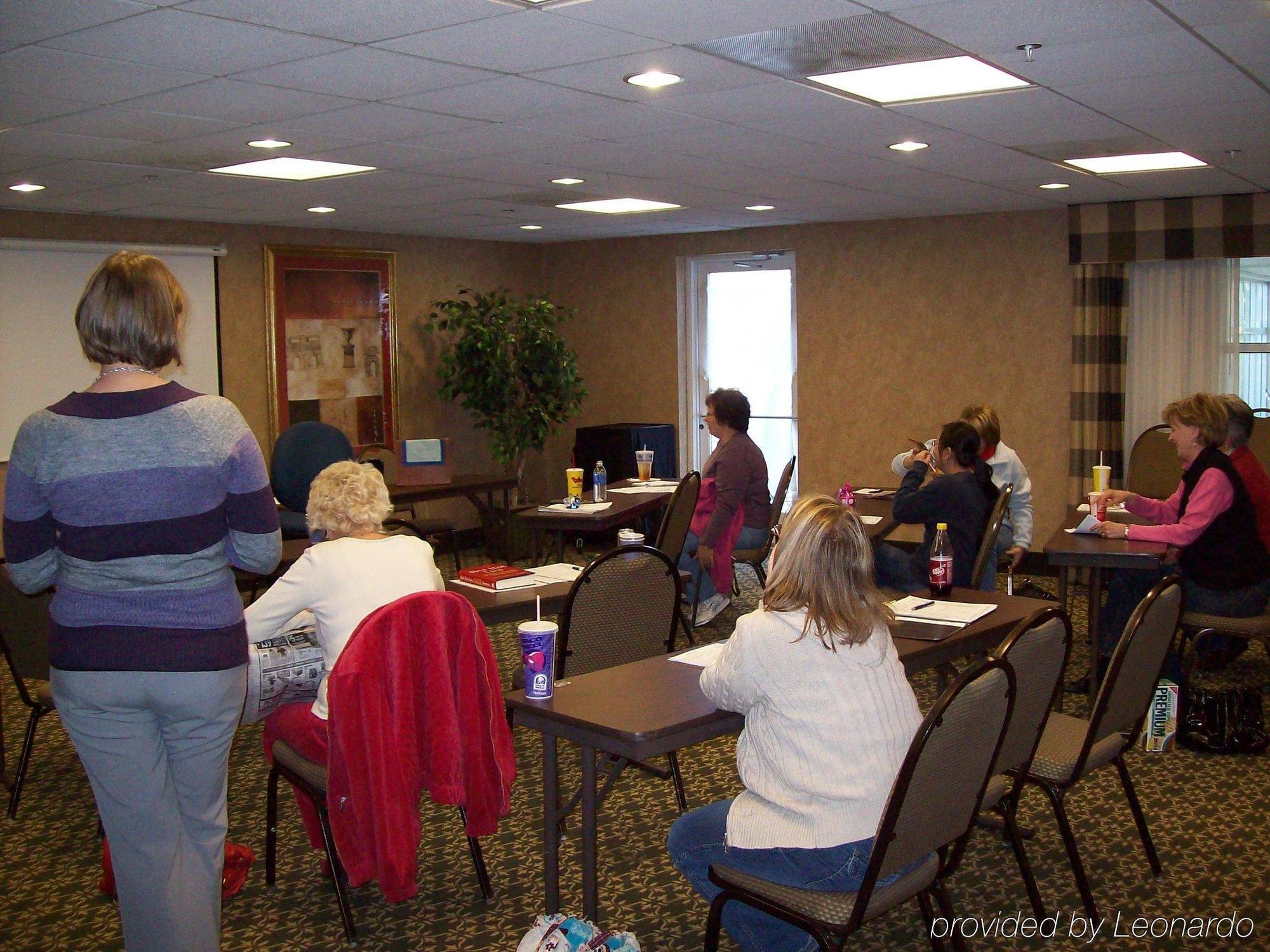 Holiday Inn Express Hotel & Suites - Concord By Ihg Kannapolis Extérieur photo